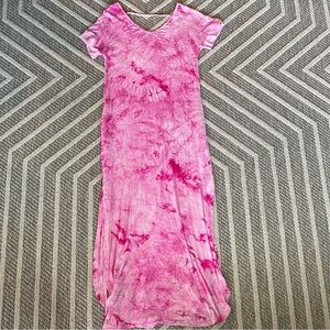 NWOT pink tie dye maxi dress 💖